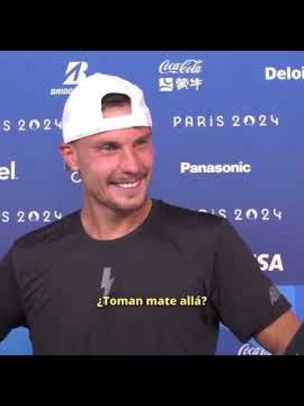 Tenista húngaro se declara fan del mate: "Leo Messi toma mate y parece que le funciona".