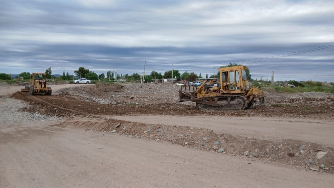 El Municipio trabaja para restablecer la circulación en el paso badén de El Molino / Pobre Diablo