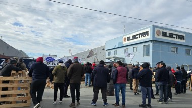 Una fábrica de aires acondicionados en Tierra del Fuego anticipa el cierre y sus trabajadores toman medidas