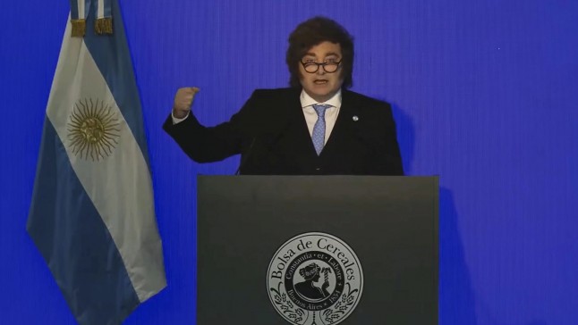 El gobierno de Milei anunció la baja de retenciones al trigo, cebada y soja